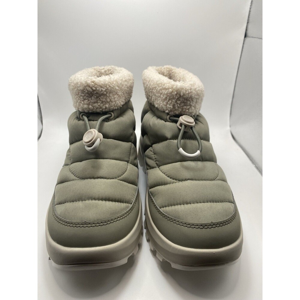 Women's Columbia Snowtrot Shorty Size 10 Gray Green NEW WITH BOX - Picture 2 of 7
